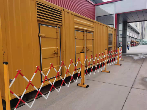 雨城租赁发电机发电机油箱使用后要定期清除油箱底部沉淀的杂质