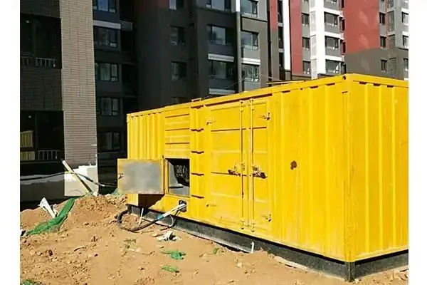 雨城发电机租赁中燃油压力过低会对发动机的哪些部件造成损坏？