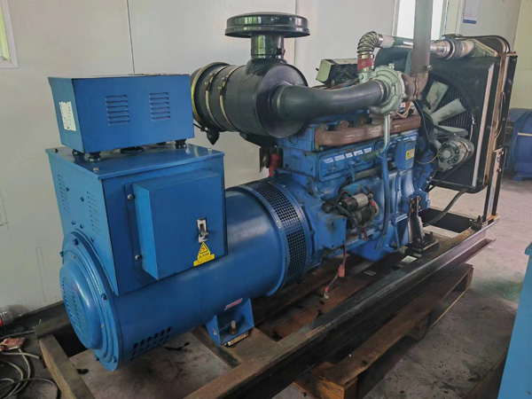 雨城100kW柴油发电机组使用多级机油有哪些优缺点?