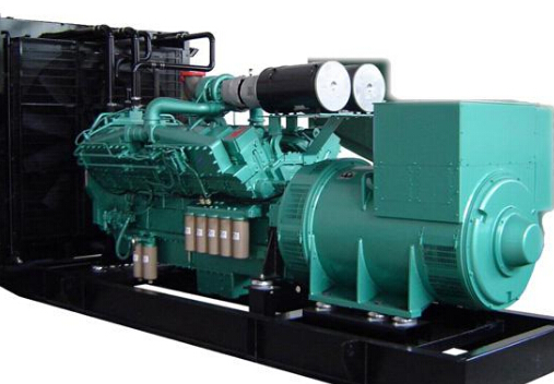 雨城冬季柴油发电机组启动前应进行哪些预热操作？