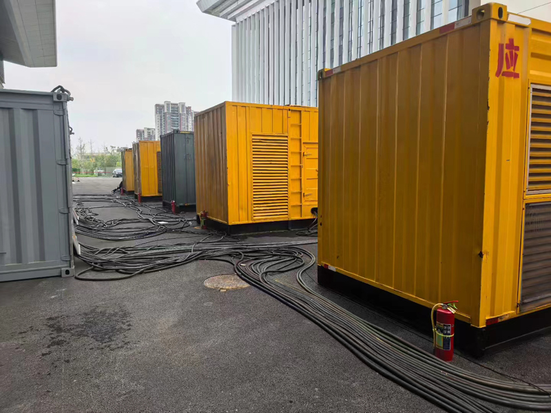 雨城柴油发电机组冬季保养有哪些注意事项？